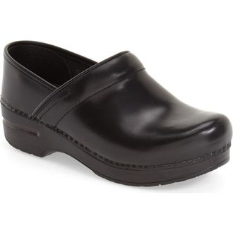 Dansko Professional Oiled Leather Clog in Black Oiled at Nordstrom, Size 10.5-11Us
