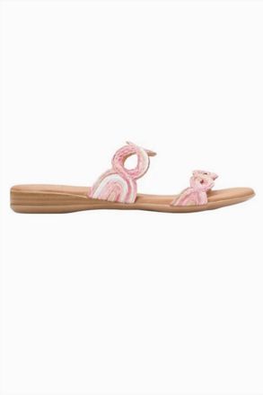 Andr&eacute; Assous Womens Nizzie Featherweights Sandal In Scarlet Multi