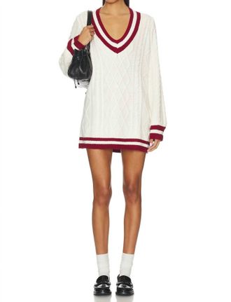 Show me your Mumu Tailgate Sweater Dress In Cranberry Cable Knit