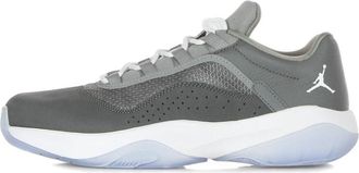 Nike Jordan Air 11 Low Sneaker - Heren - Fitnessschoenen - Grijs - 40 EU - Leer - Fitness