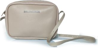 Balenciaga Pre-owned Womens Medium everyday camera bag - Brown Leather - One Size