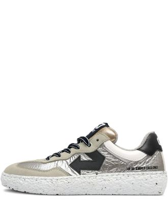 ID.EIGHT Uriduri sneakers met pijldetail - Zilver