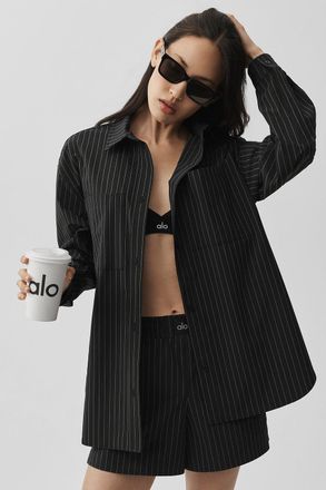 Alo | Pinstripe Daylight Button Down Long Sleeve Top in Black/Titanium, Size: Medium