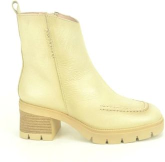 Hispanitas Beige Botje Enkellaars - Dames - Laarzen met Hak - Beige - 39 EU - Leer - Schoenen