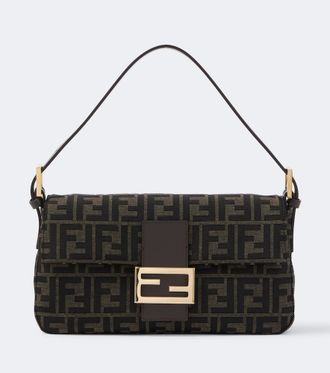 Fendi Baguette 26424 jacquard shoulder bag