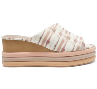Vince Camuto Pendrea Wedge Sandal In Mauve