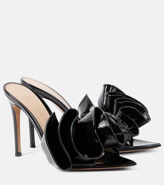 Gianvito Rossi Mules Gabrielle 105 in vernice
