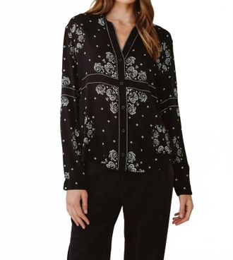 Bella Dahl Classic Button Down Bandana Shirt In Bandana Print