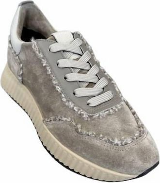 Softwaves Womens Alair Sneakers In Taupe Sahara