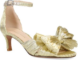 Pelle Moda Utika Ankle Strap Kitten Heel Sandal in Light Gold at Nordstrom Rack, Size 5.5