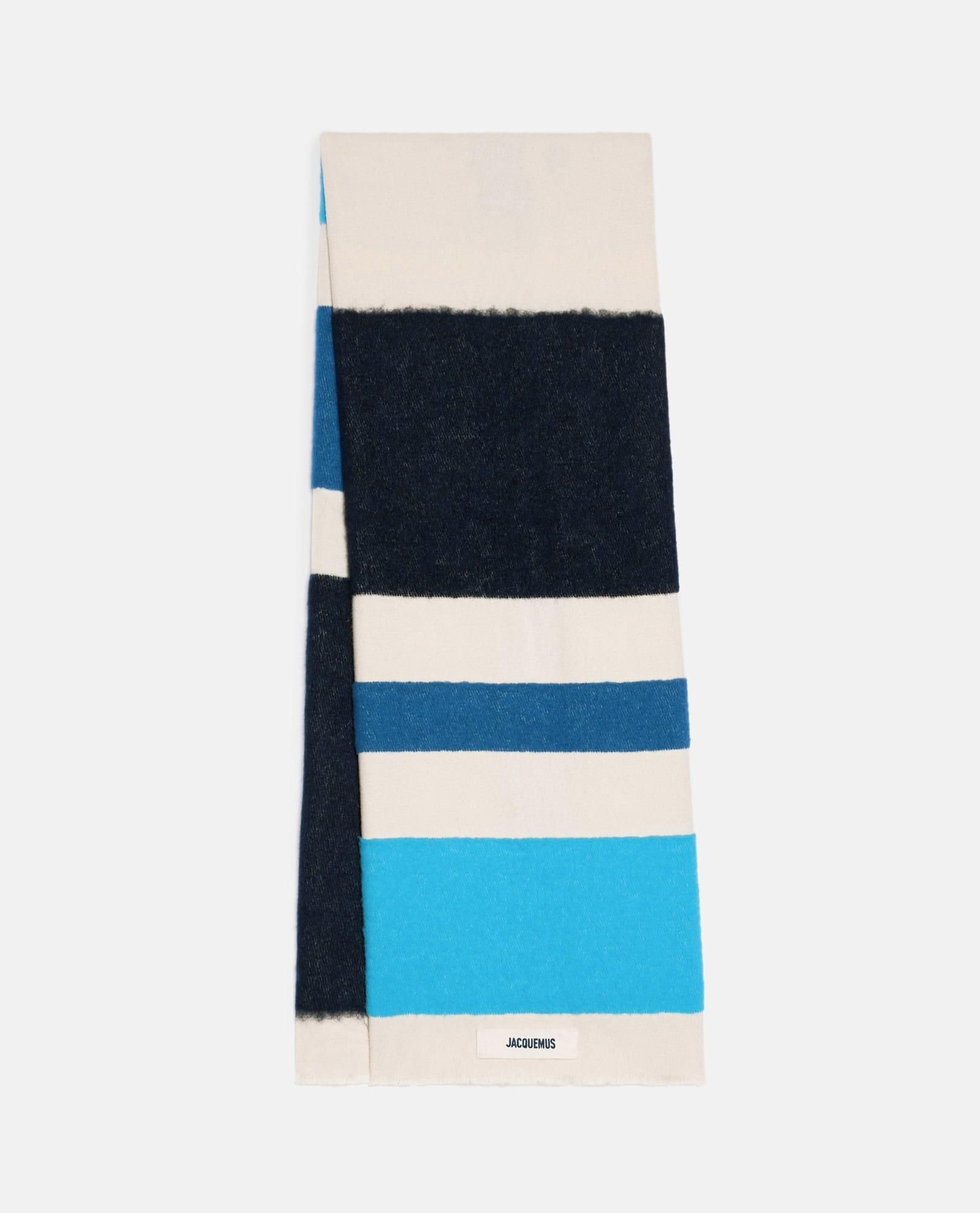 Blue Jacquemus Scarves: Shop up to −60% | Stylight
