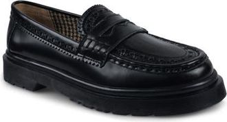 Artisan by Zigi Nayomy Lug Sole Penny Loafer in Black at Nordstrom, Size 10
