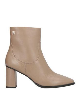 Tommy Hilfiger SCHUHE - Stiefeletten auf YOOX.COM