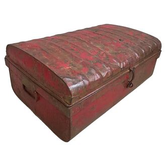 Wanderlust Deco Maleta De Metal Acabado Artesanal Marr&oacute;n 67x37x25h Cm