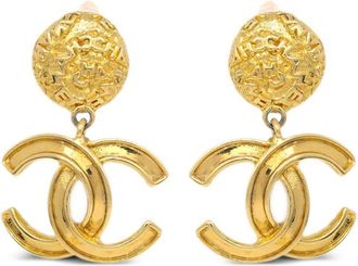 Chanel 1995 CC-logo dangle clip-on earrings - women - Gold Plated - One Size
