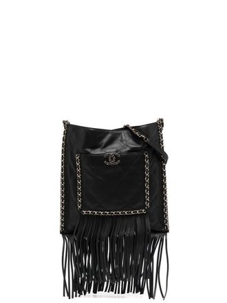Chanel Borsa a spalla CC trapuntata con frange - Nero