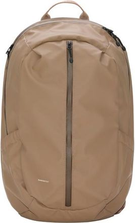 Sandqvist Stream Zipper Backpack 23 Daypack - Unisex | beige