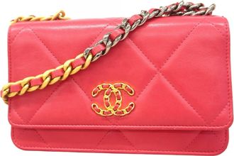 Chanel Pink Leather Chain/Shoulder Wallet (Pre-Owned)