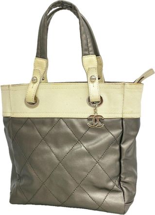 Chanel Ivory Silver Canvas Tote Bag (Pre-Owned)