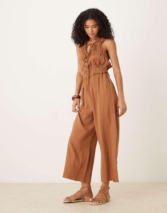 Asos Tuta jumpsuit in tessuto doppio color cammello con bustino raccolto-Neutro