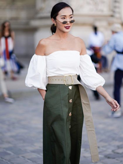 Questi top off the shoulder sono iper chic (e costano meno di 70€)