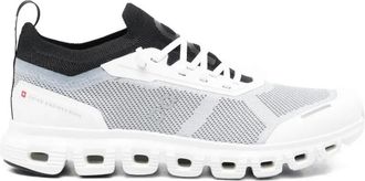 On Running Cloud 6 Versa Sneakers