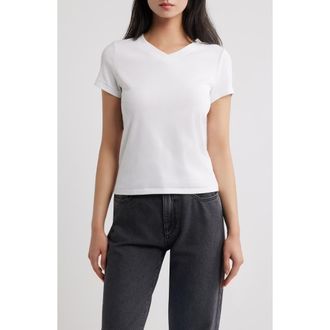DL1961 Shrunken V-Neck Tee in White at Nordstrom, Size X-Small