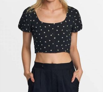 Rvca Nova Crop Top In Peach Whip