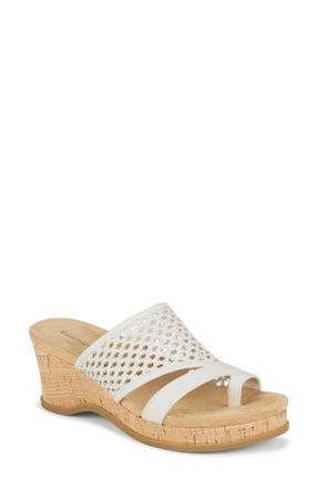 BareTraps Cherish Wedge Sandal in Cream at Nordstrom Rack, Size 9.5