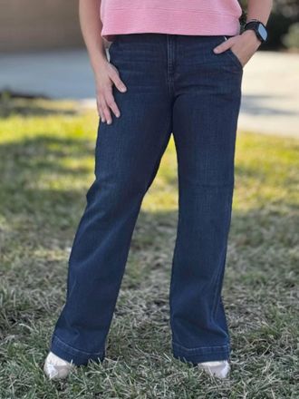 Judy Blue The Beka Trouser Jean In Dark Wash