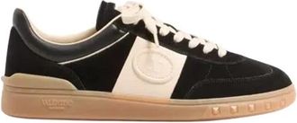 Valentino Garavani Upvillage Low Top Sneaker - Heren - Sneakers - Zwart - 45 EU - Leer - Schoenen