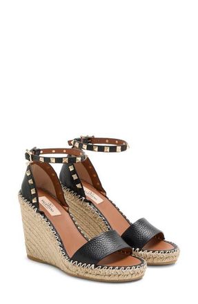 Valentino Garavani Rockstud Espadrille Wedge Sandal in Natural/Black at Nordstrom, Size 12Us