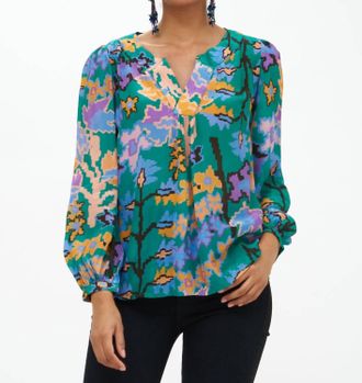 Oliphant V-Neck Blouse In Bukhara Green