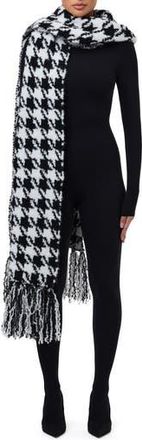 Naked Wardrobe Houndstooth Check Boucl&eacute; Fringe Scarf in Houndstooth Black/White at Nordstrom Rack
