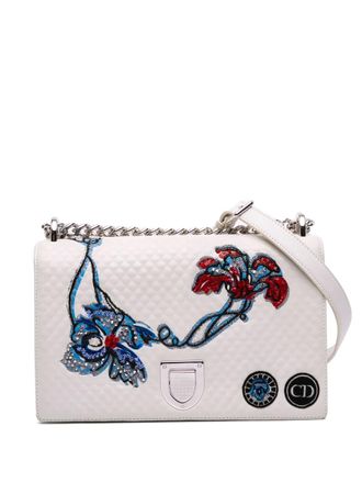 Dior 2015 Medium Lambskin Embroidered Diorama Flap crossbody bag - women - Lambskin - One Size - White