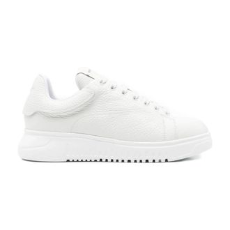 Emporio Armani Witte Leren Sneakers Vetersluiting Platte Zool - Heren - Sneakers - Wit - 43 EU - Leer - Schoenen
