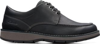 Clarks Gravelle Low in Black Nubuck