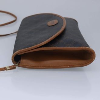 Bally Vintage Shoulder Bag Leather Leather Handbag (Pre-Owned)