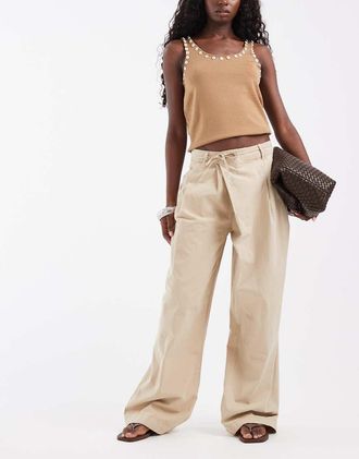 Asos Pantaloni a vita avvolgente con fondo ampio color pietra-Neutro