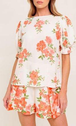 Flying Tomato Short Sleeve Woven Top in Ivory at Nordstrom Rack, Size Medium