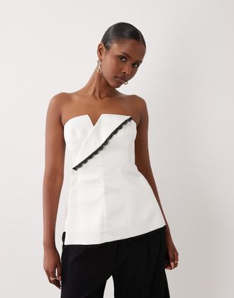 Asos Top a corsetto bianco a fascia con finiture a contrasto