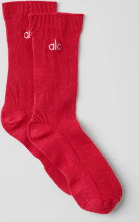 Alo | Half-Crew Understated Socks in Bold Red, Size: Medium