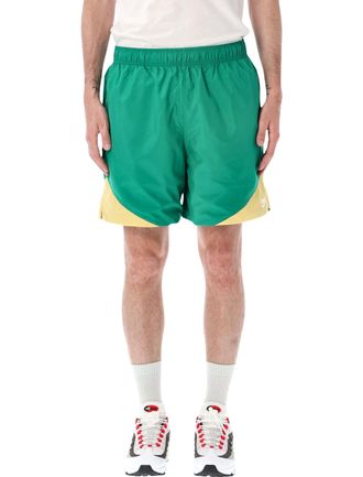 Nike Shorts Gr&uuml;n