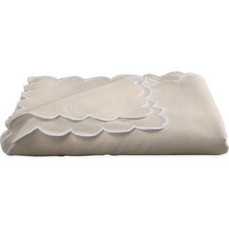 Matouk Savannah Gardens 68 x 108-Inch Tablecloth in Dune at Nordstrom, Size 68X108