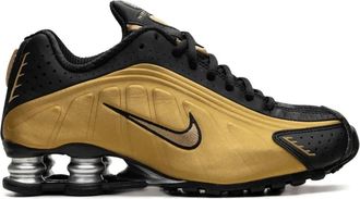 Nike Shox R4 Sneakers - Dames - Hardloopschoenen - Geel - 38 EU - Leer - Fitness