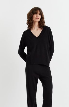 Chinti and Parker V Neck Wool Cashmere Slouchy Lightweight Sweater in Black at Nordstrom, Size Small