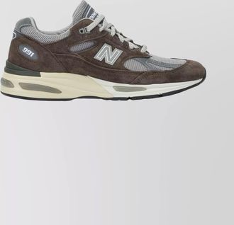New Balance casual sneakers and slip-on footwear