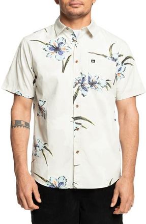 Quiksilver Apero Floral Short Sleeve Stretch Cotton Button-Up Shirt in Silver Birch Print at Nordstrom, Size Small