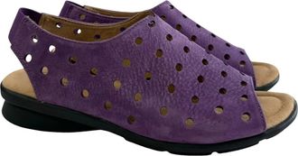 COMFORTIVA Womens Petal Sandal - Wide In Purple