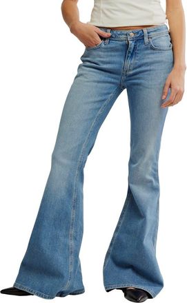 Free People Love Bomb Flare Leg Jeans in Dynamite at Nordstrom, Size 31